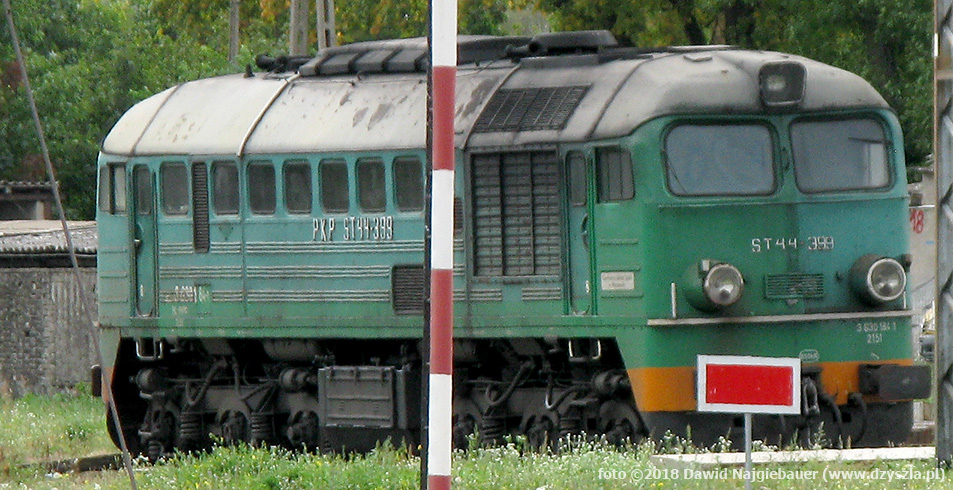 ST44-399